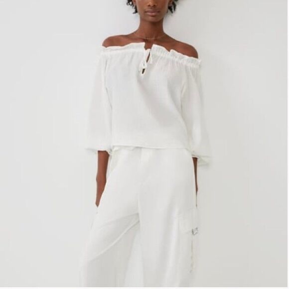 Zara Off The Shoulder Top - Picture 1 of 4